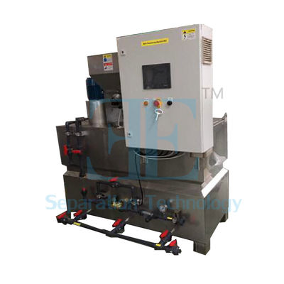 نظام الجرعة التلقائي 2000L / H مع جهاز التحكم بالشاشة اللمسية PLC ومزعج التخزين