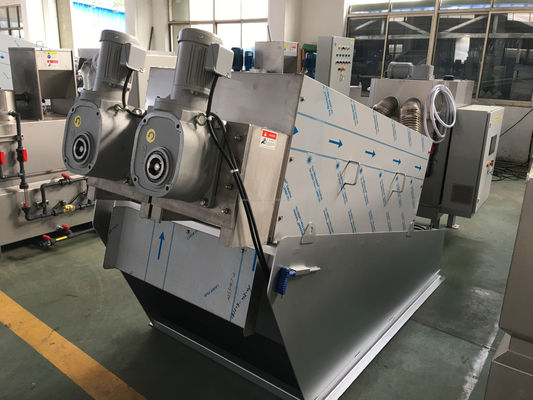 آلة تجفيف الحمأة بالضغط اللولبي لمعالجة مياه الصرف الصناعي